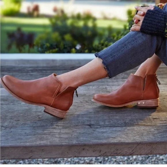 New Beek Leather Falcon Ankle Booties Cognac Brown - Picture 6 of 12